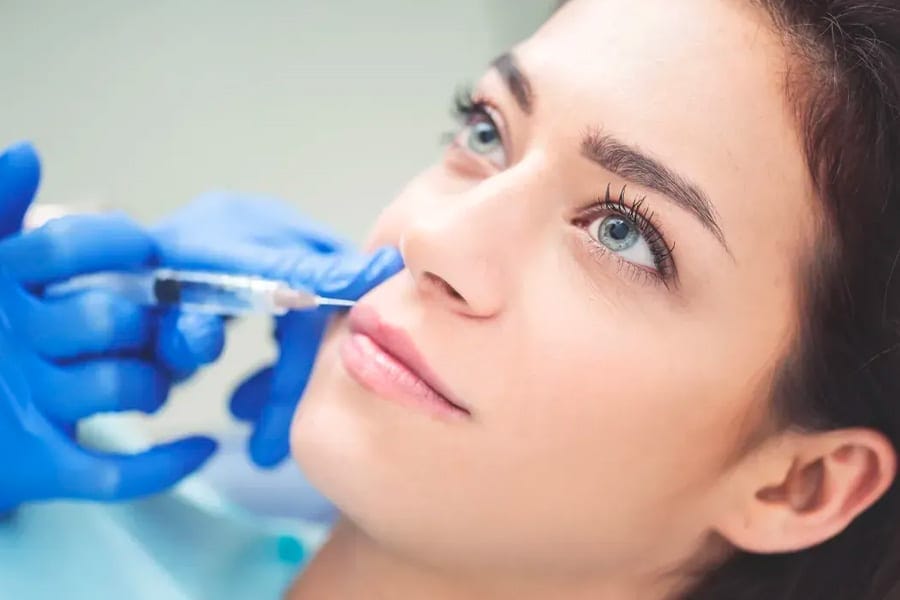 injections sillons nasogeniens chirurgien ophtalmologue specialiste cataracte centre ophtalmologiste ophtalmologie paris est