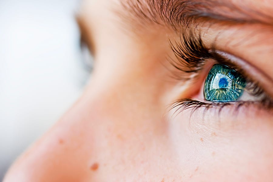 yeux larmoyants causes chirurgiens ophtalmologues specialistes paupieres chirurgie refractive cataracte retine glaucome paris centre ophtalmologique ophtalmologie paris est