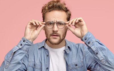 Pourquoi le renouvellement des lunettes peut-il entraîner un changement de correction ?