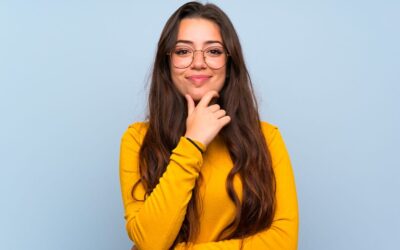 Opération laser des yeux : à partir de quel âge minimum y avoir recours ?